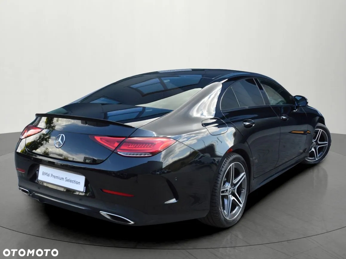 Mercedes-Benz CLS - 6