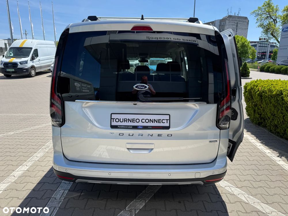 Ford Tourneo Connect Grand - 8