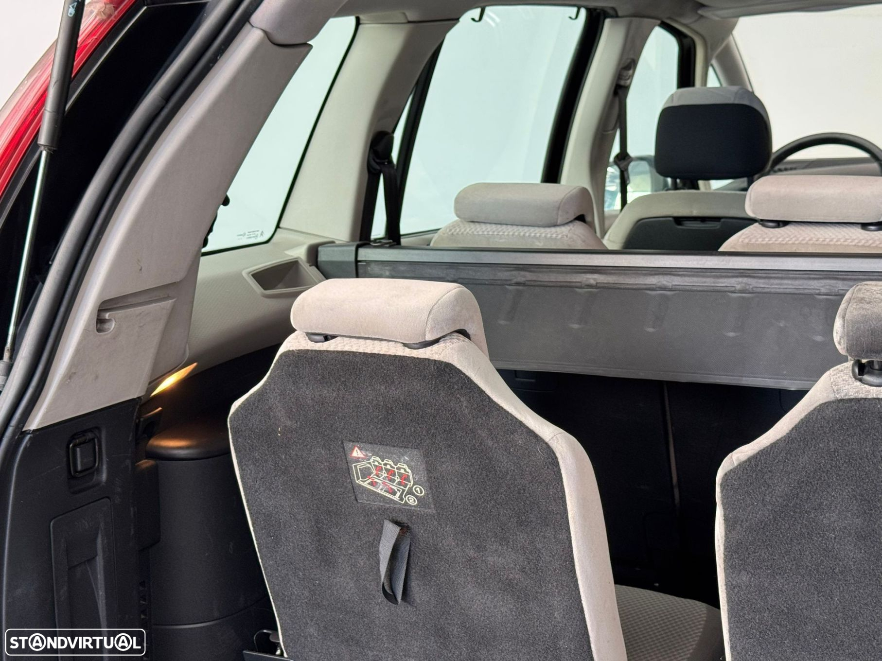 Citroën C4 Grand Picasso 1.6 HDi Dynamique - 17