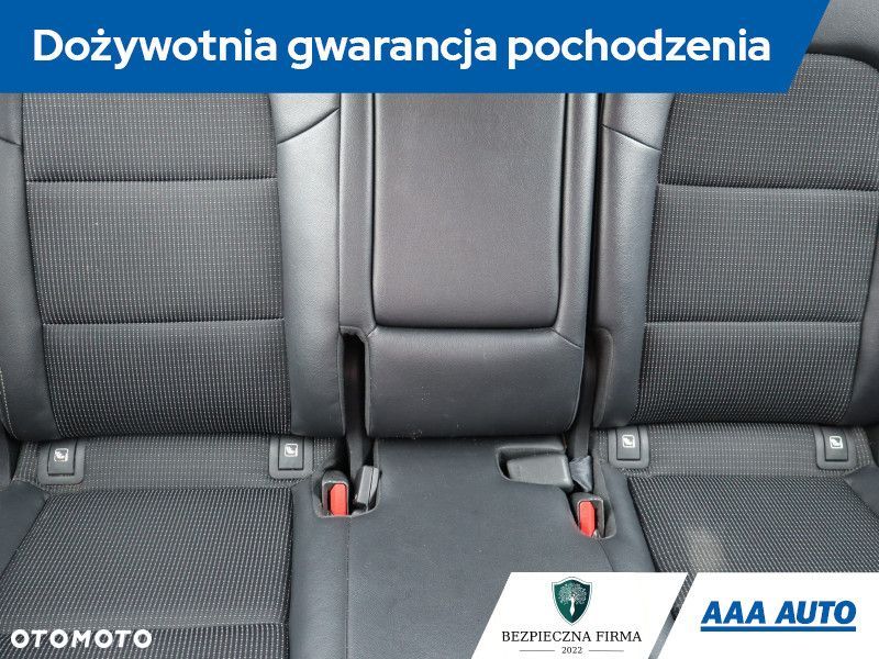 Kia Sportage - 12