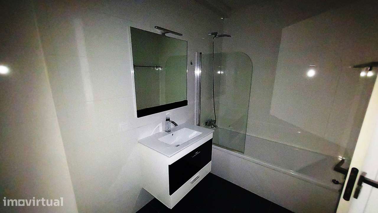 Apartamento T2 c/ garagem em Fátima - Grande imagem: 4/12