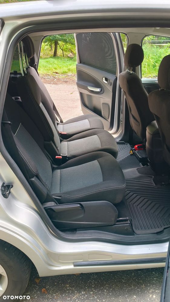 Ford S-Max 2.0 TDCi DPF Titanium - 6