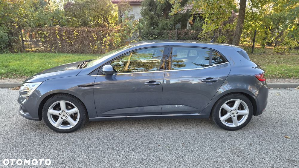 Renault Megane ENERGY TCe 100 PLAY - 3
