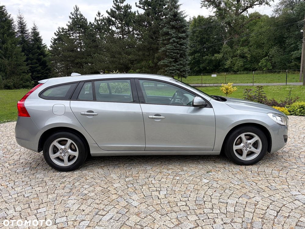 Volvo V60 D2 Kinetic - 18