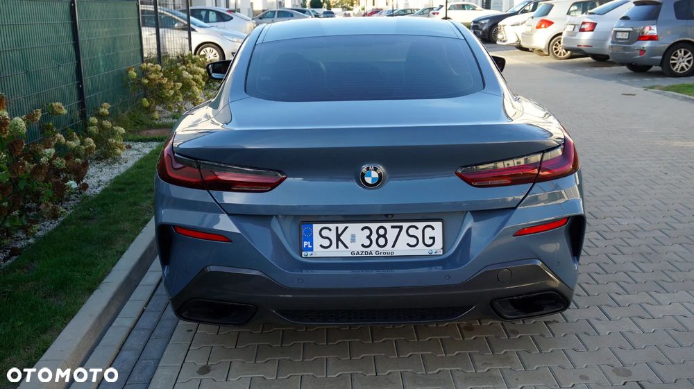 BMW Seria 8 840d xDrive - 32