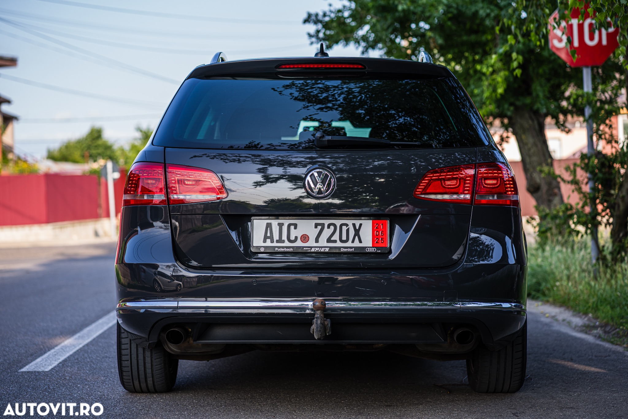 Volkswagen Passat Variant 2.0 TDI 4Motion BlueMotion Technology DSG Highline - 25