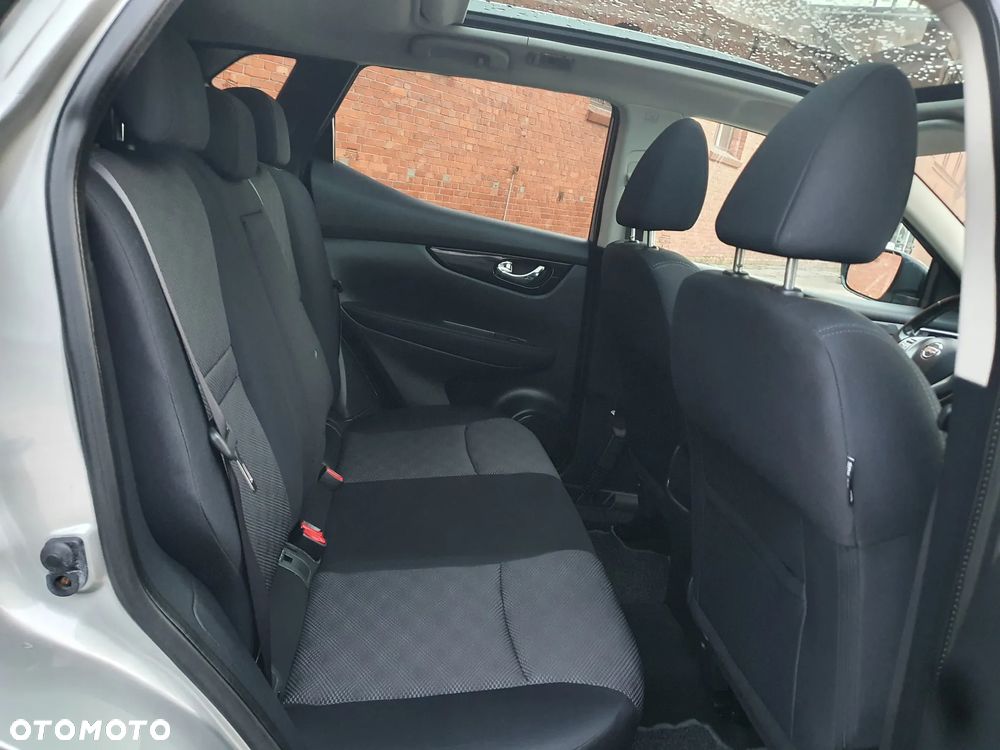 Nissan Qashqai 1.2 DIG-T N-Tec - 12