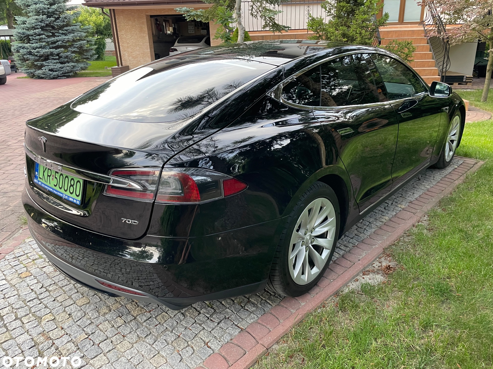 Tesla Model S 70 D - 6