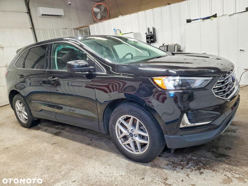 Ford Edge - 14