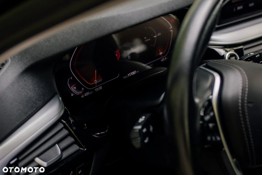 BMW Seria 5 530i mHEV Luxury Line - 11