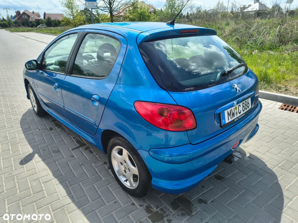 Peugeot 206 75 JBL - 3