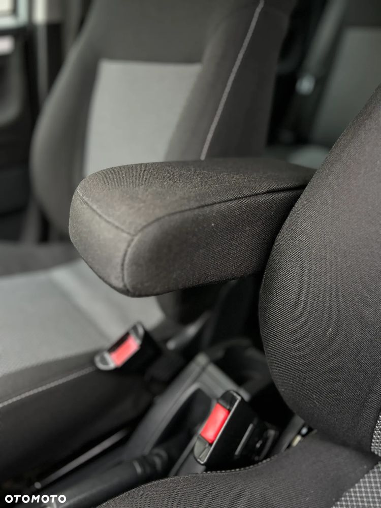 Opel Meriva - 25