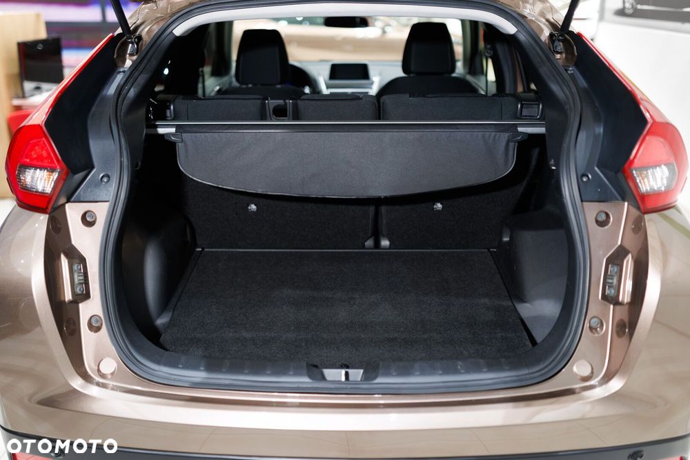 Mitsubishi Eclipse Cross 1.5 T Invite Plus CVT - 23