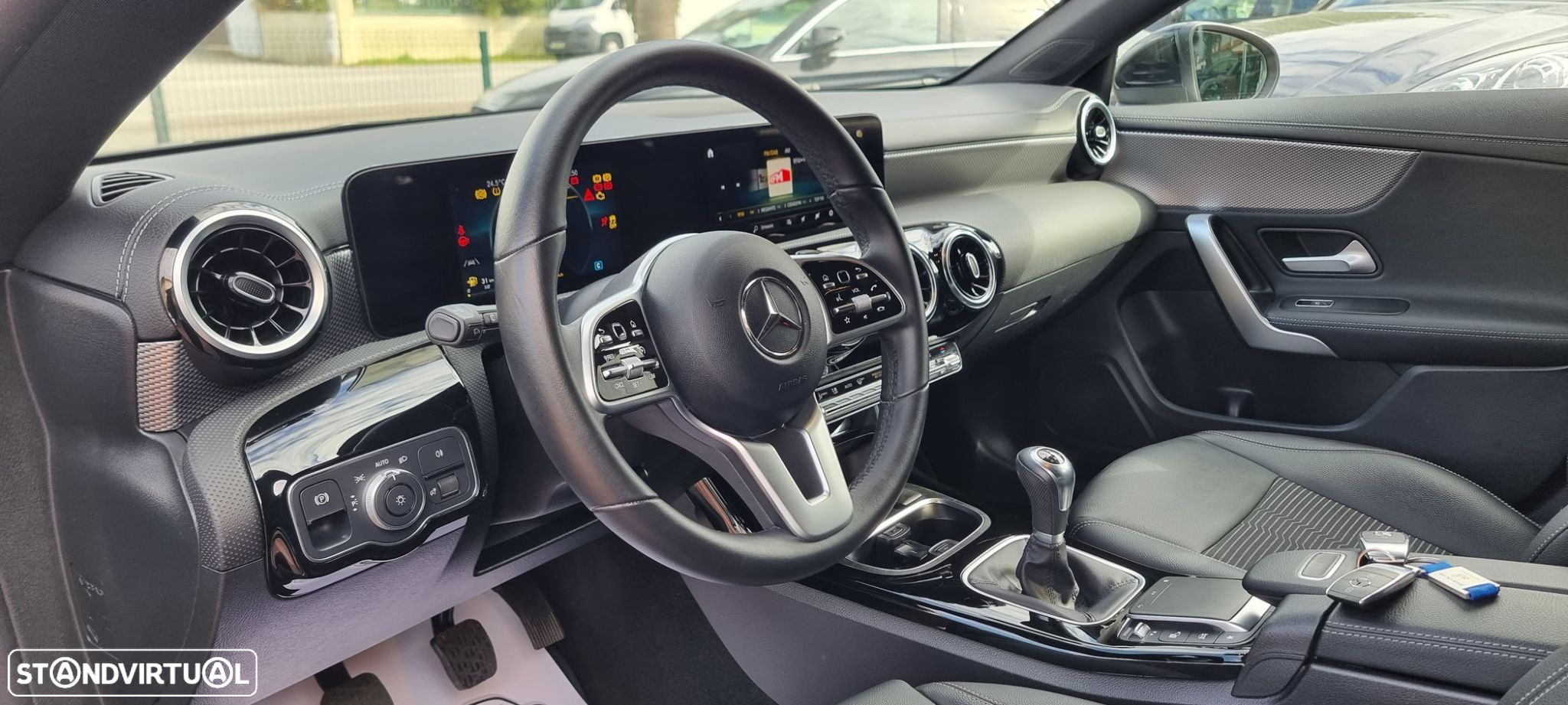 Mercedes-Benz CLA 180 - 20
