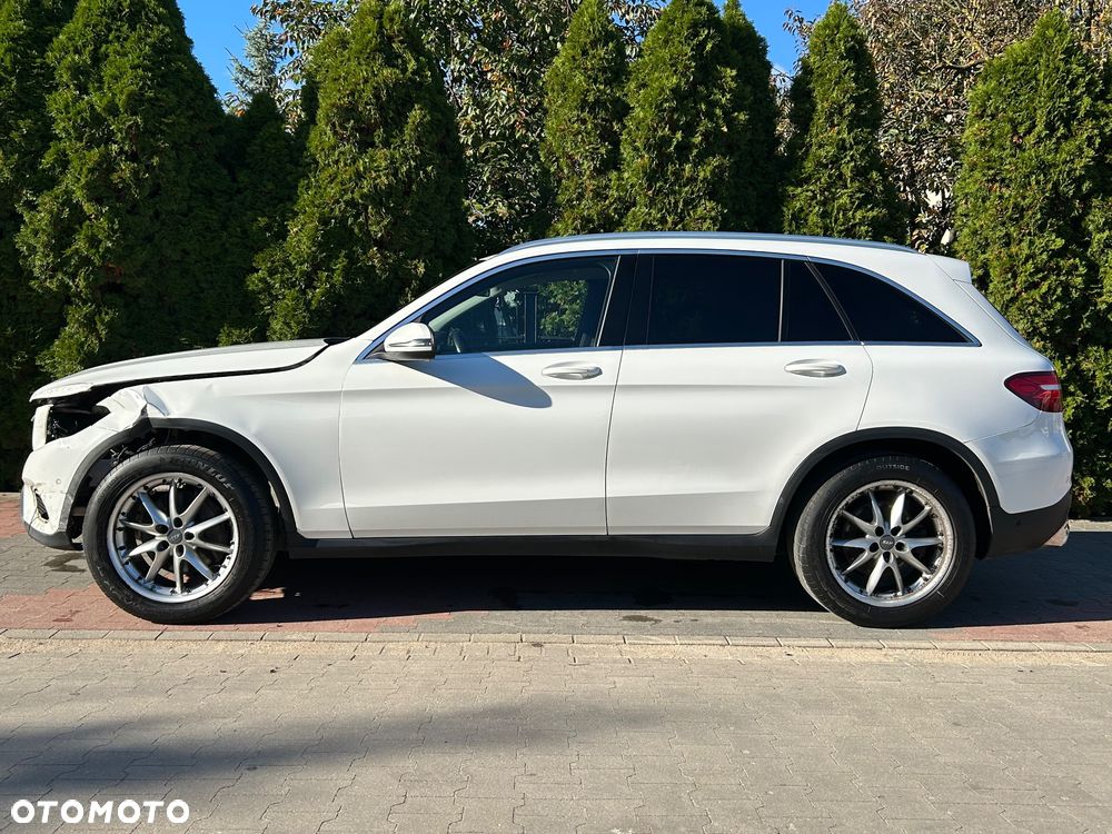 Mercedes-Benz GLC 220 d 4-Matic - 9