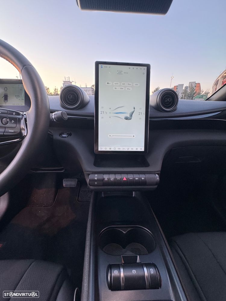 BYD Dolphin 60.4 kWh Comfort - 9