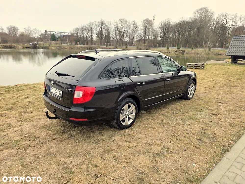 Skoda Superb 1.8 TSI Active - 5