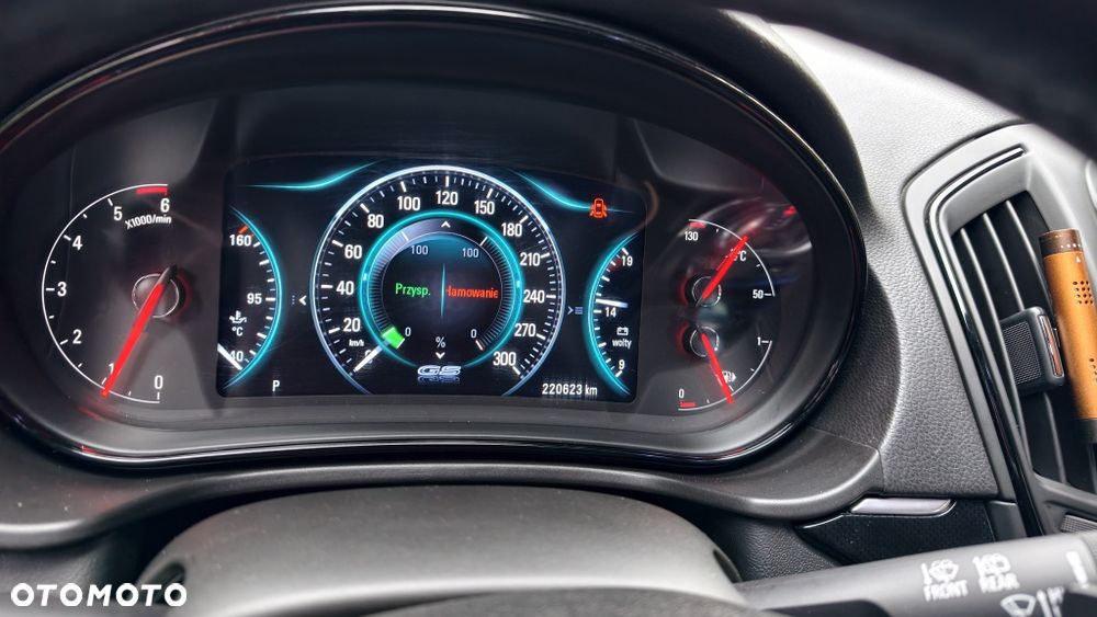 Opel Insignia - 6