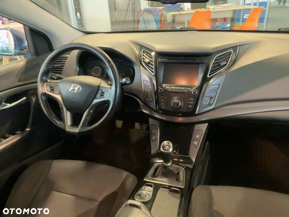 Hyundai i40 2.0 Premium - 2