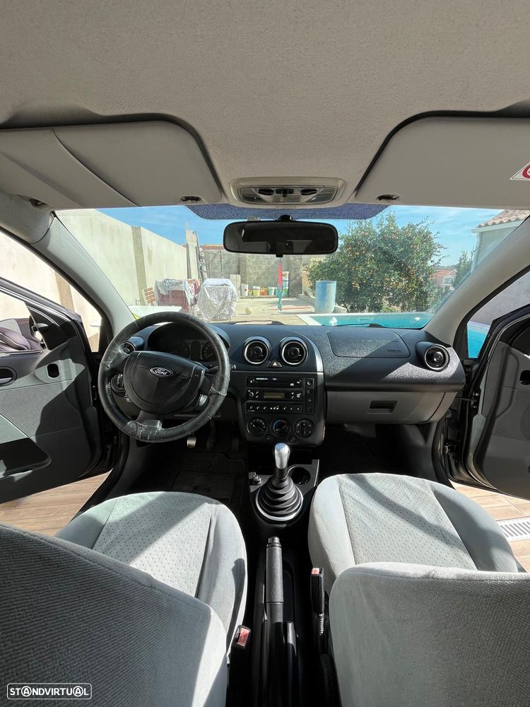 Ford Fiesta 1.4 TDCI Ghia - 1