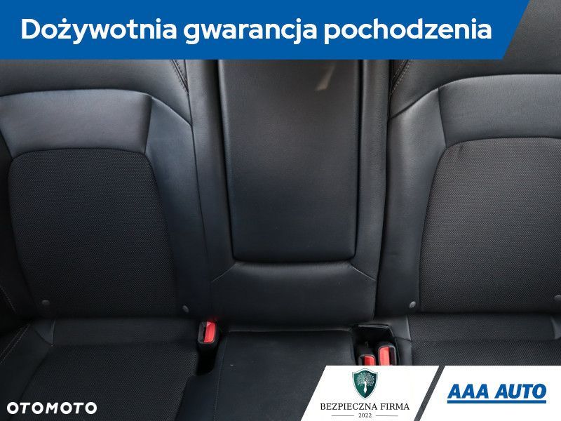 Kia Sportage - 12