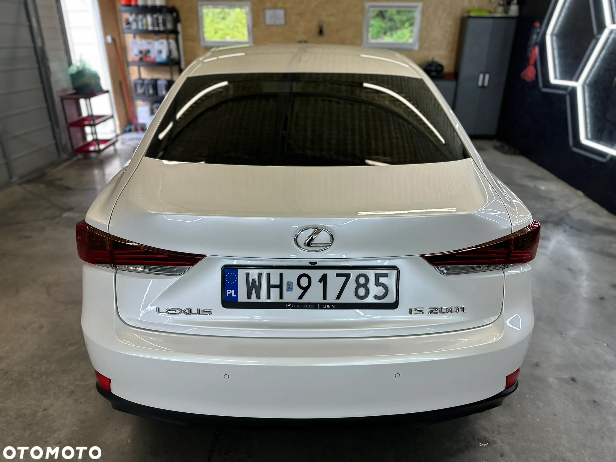 Lexus IS 200t / 300 Elegance - 16