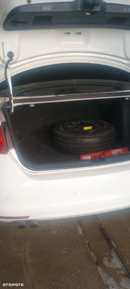 Volkswagen Jetta 2.0 Base - 7
