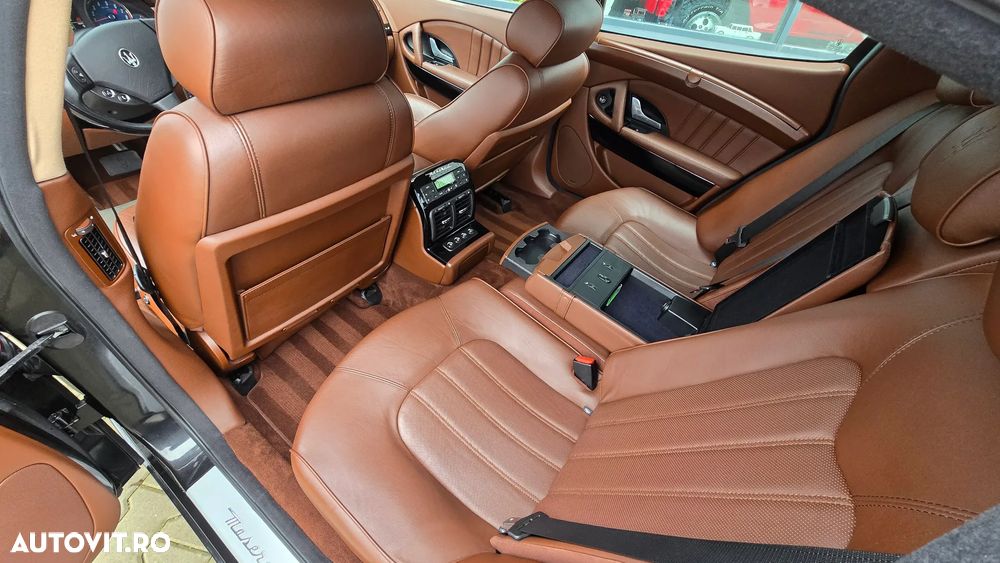 Maserati Quattroporte Automatic - 15