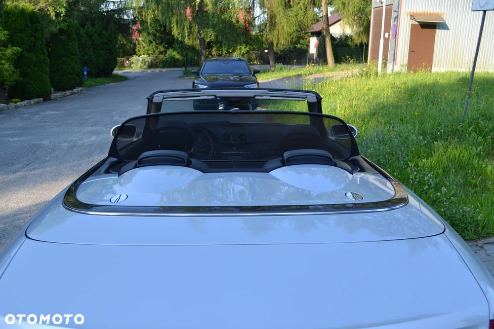 Mercedes-Benz CLK - 13