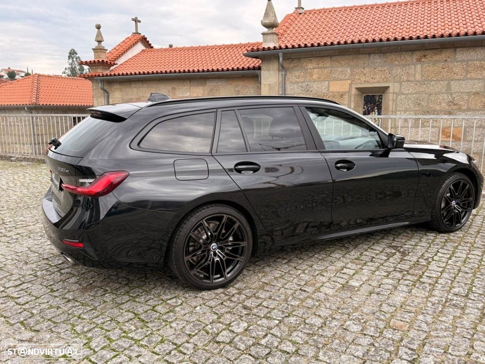 BMW 330 e Touring Corporate Edition Auto - 27
