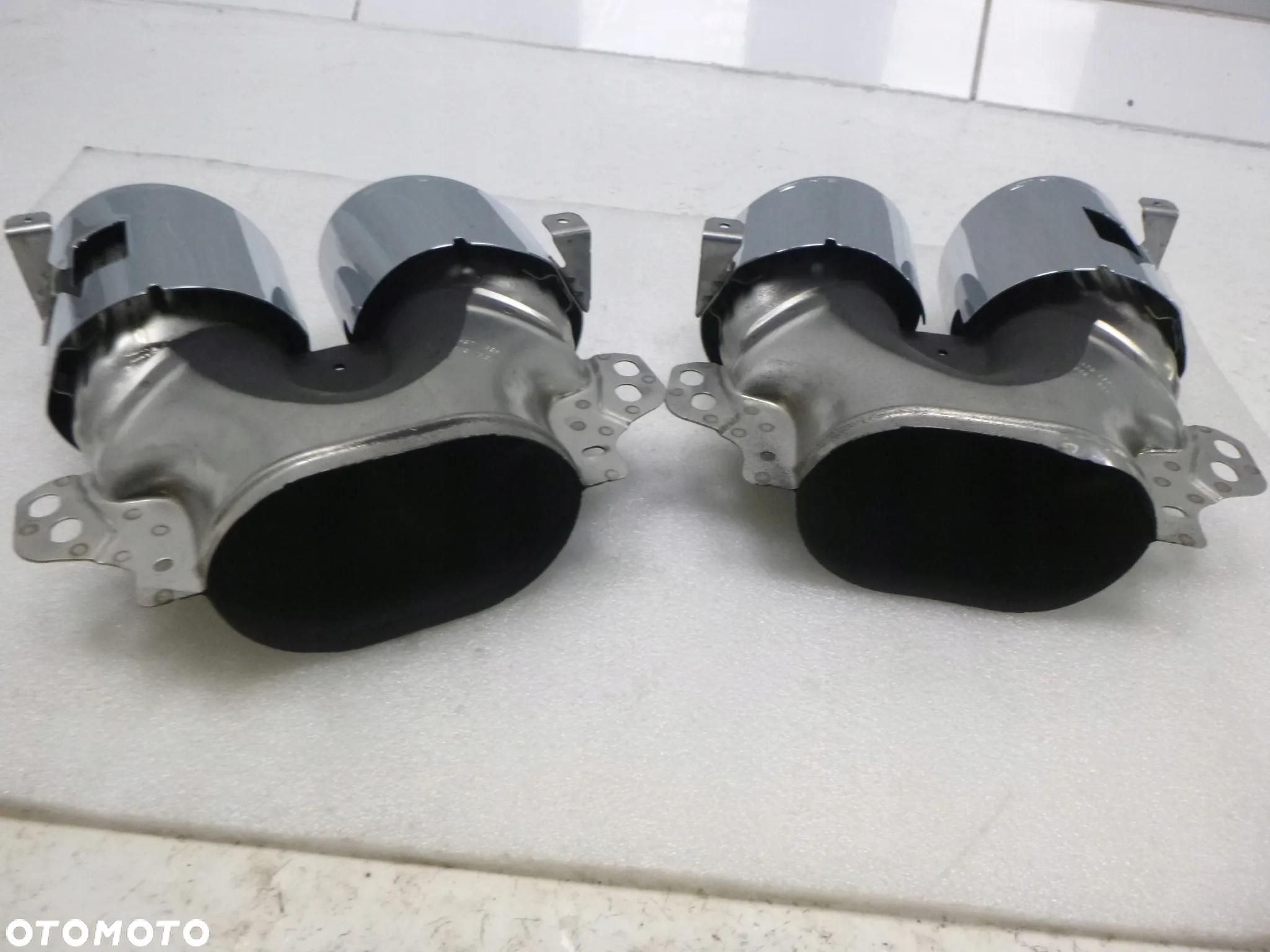 MERCEDES 290 167 177 118 247 AMG CLA GLE KOŃCÓWKA NAKŁADKA WYDECHU RURY WYDECHOWEJ NAPIS AMG KOMPLET ORYGINAŁ - 4