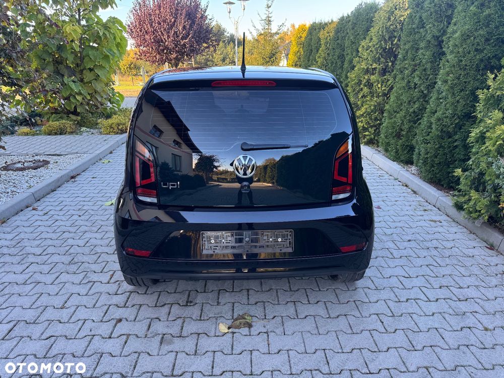 Volkswagen Up 2017 photo 3