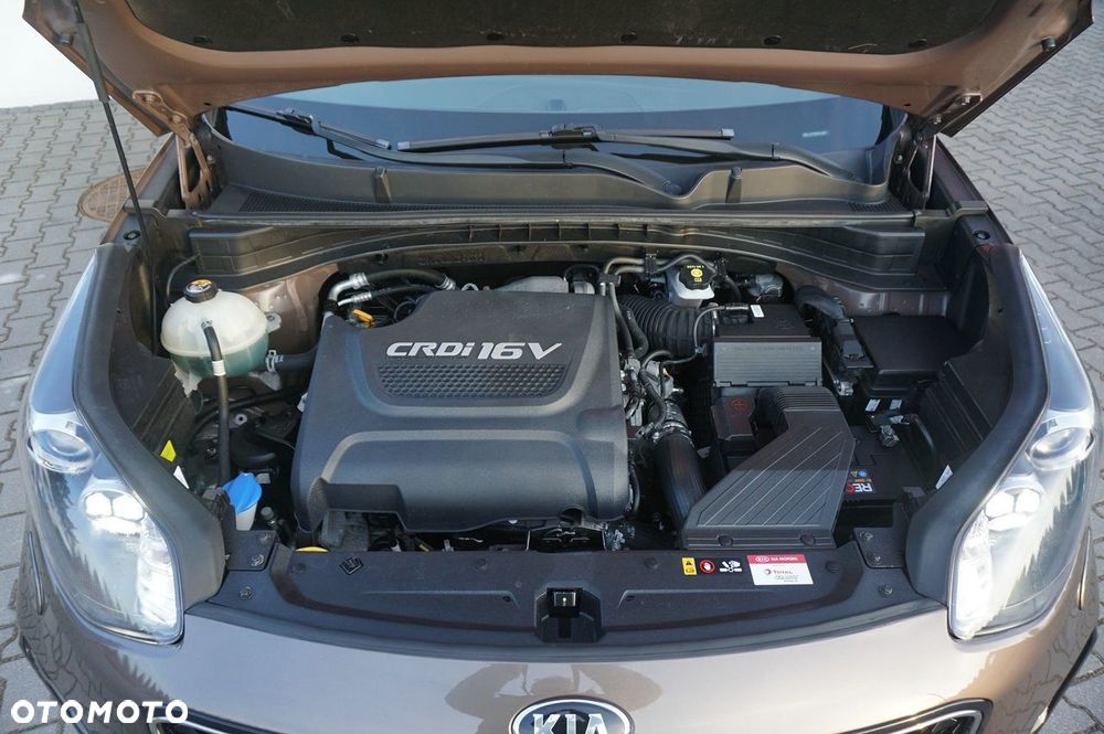 Kia Sportage 2,0 CRDI AWD Platinum - 29