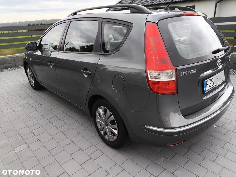 Hyundai i30 i30cw 1.4 Edition Plus - 3
