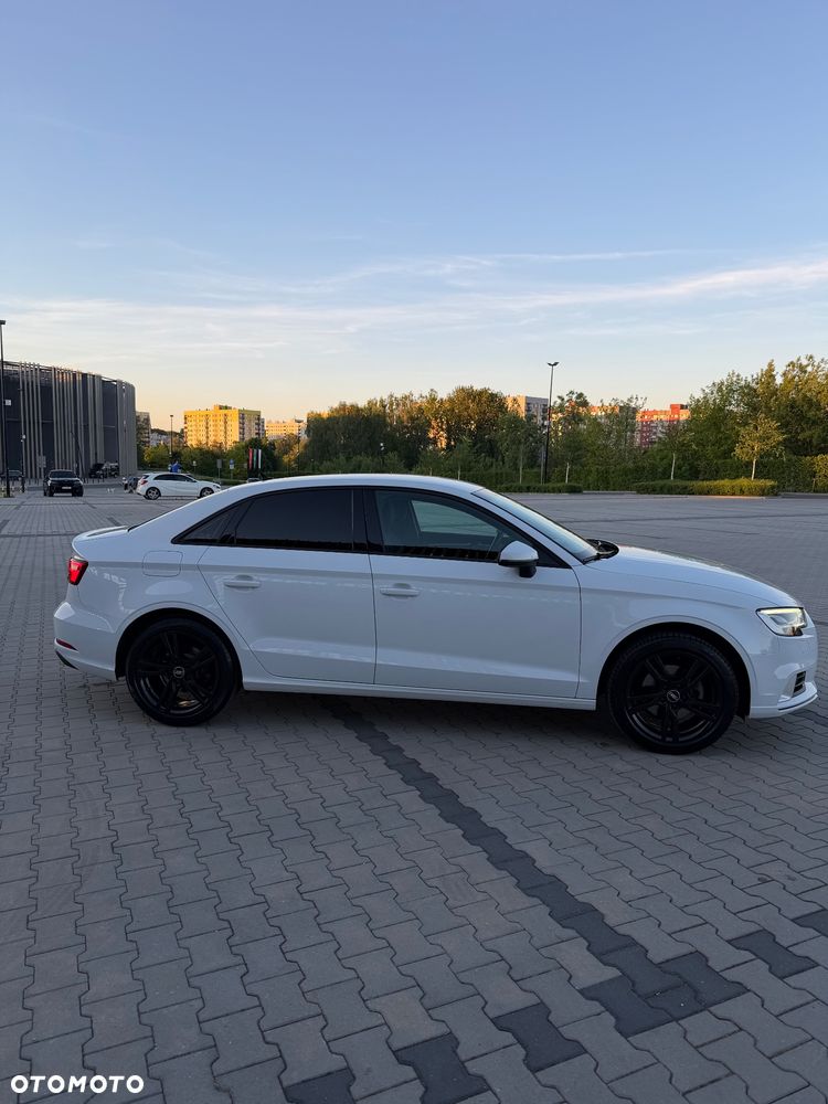 Audi A3 Limousine 35 TFSI S tronic - 6