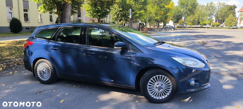 Ford Focus 1.6 Trend - 21