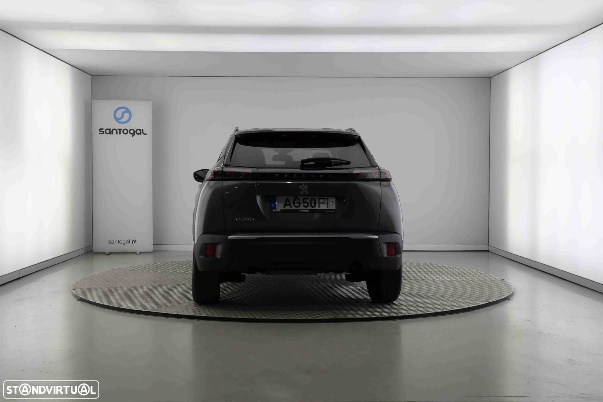 Peugeot 2008 1.2 PureTech Allure - 4