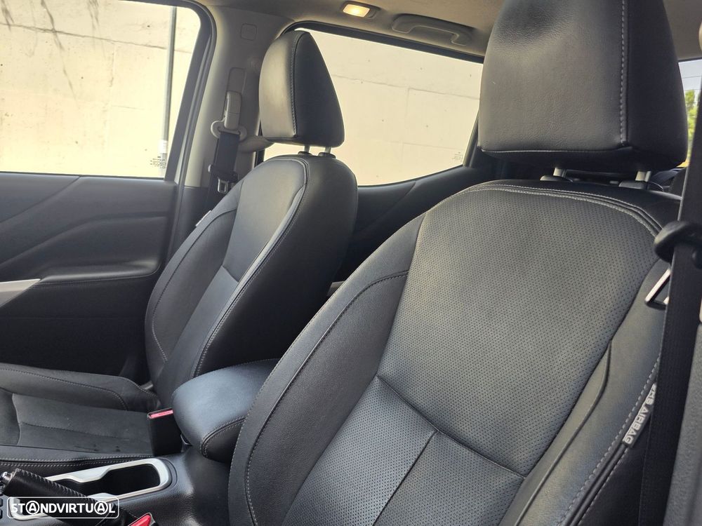 Nissan Navara 2.3 dCi CD 4WD N-Connecta Nav+Barras - 9