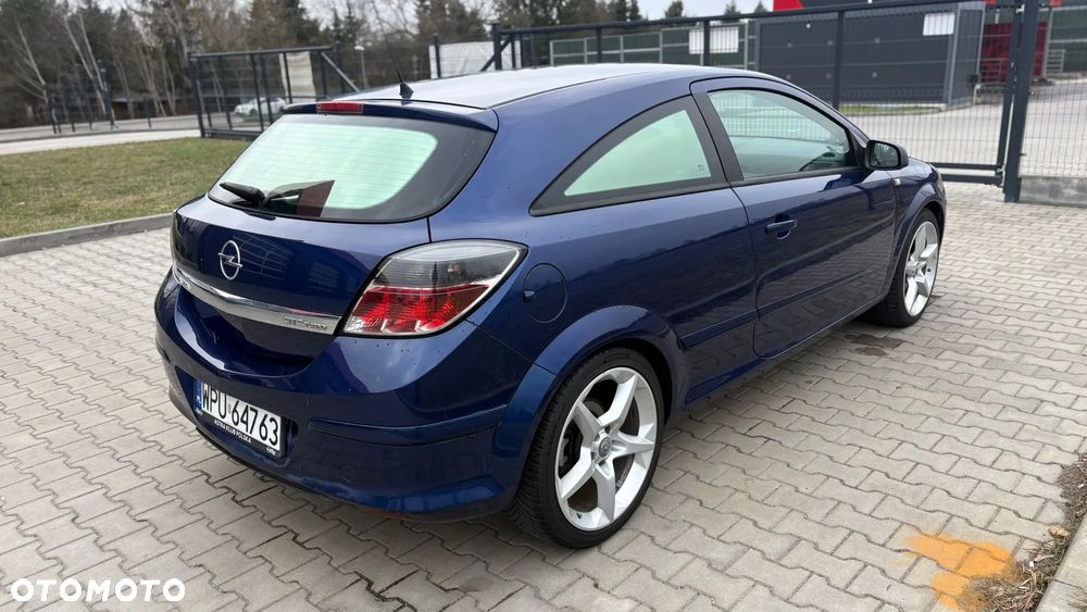 Opel Astra 2.0 Turbo Sport - 8
