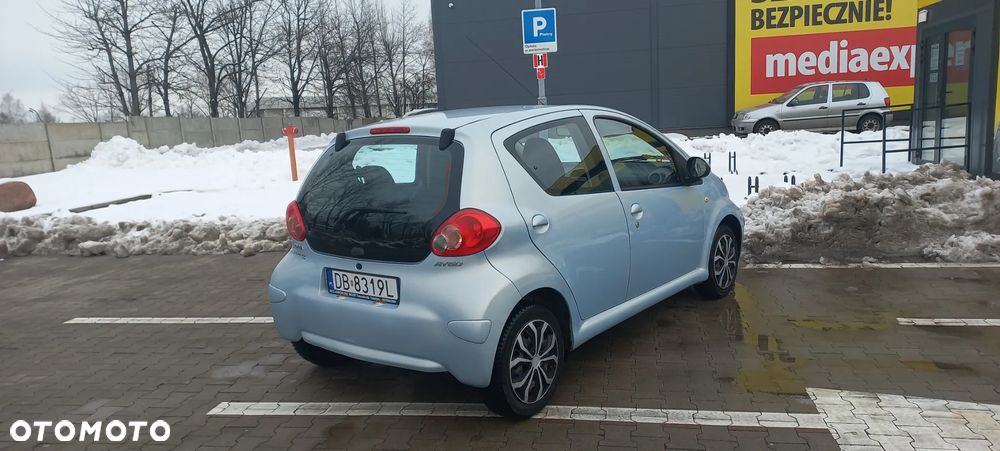 Toyota Aygo Cool - 12
