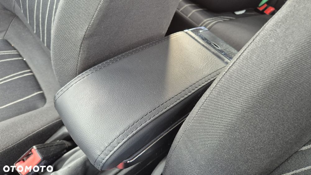 Opel Corsa - 13