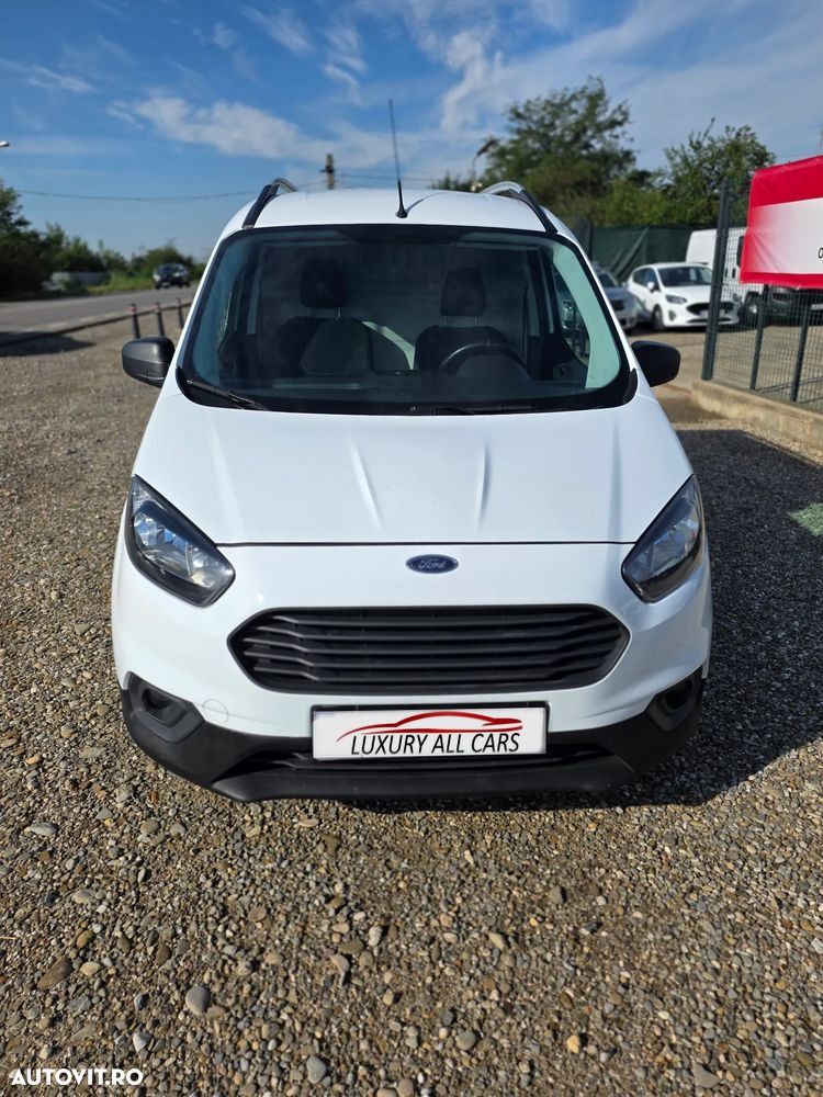 Ford Courier - 2