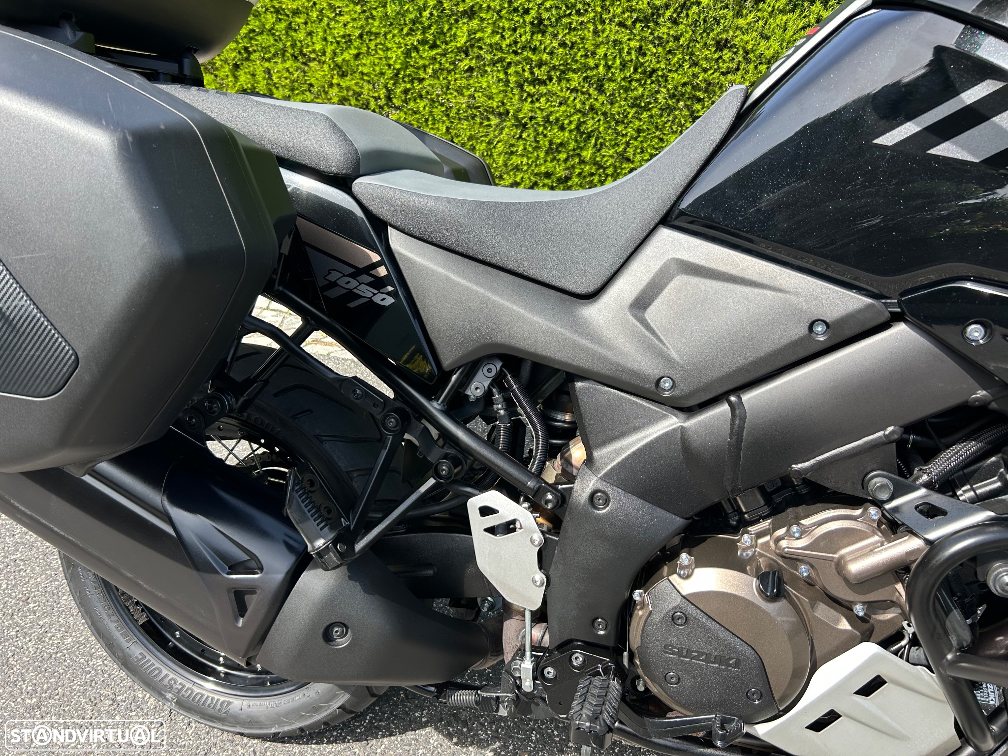 Suzuki DL V Strom 1050 de - 6