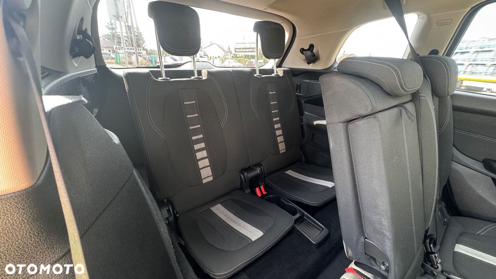 BMW Seria 2 218i Gran Tourer Sport Line - 30