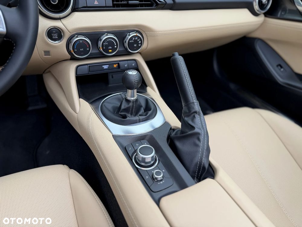 Mazda MX-5 ST SKYACTIV-G 1.5 Kazari - 19