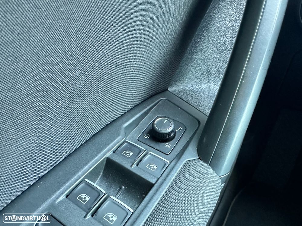 VW Tiguan 1.6 TDI Confortline - 43