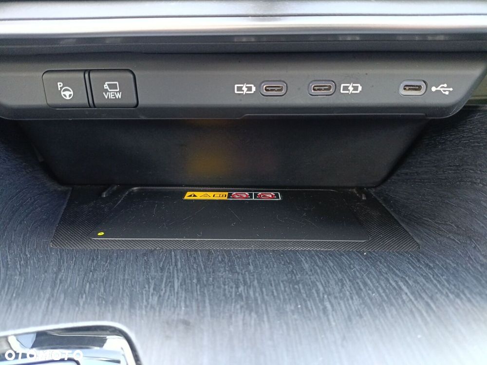 Lexus RZ 450e Omotenashi DIRECT4 - 28