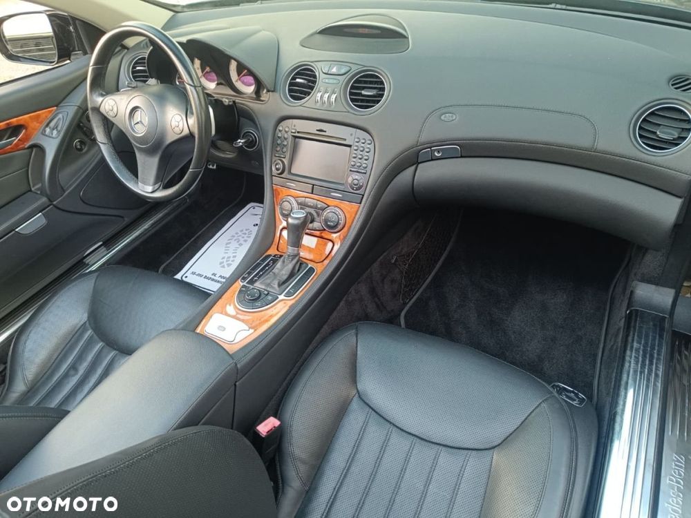 Mercedes-Benz SL 500 7G-TRONIC - 28