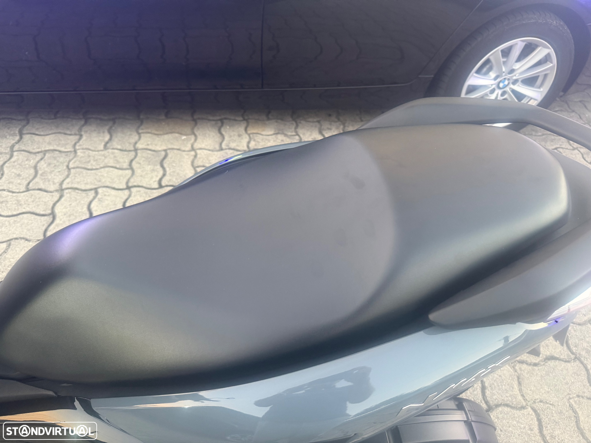 Yamaha NMAX - 12