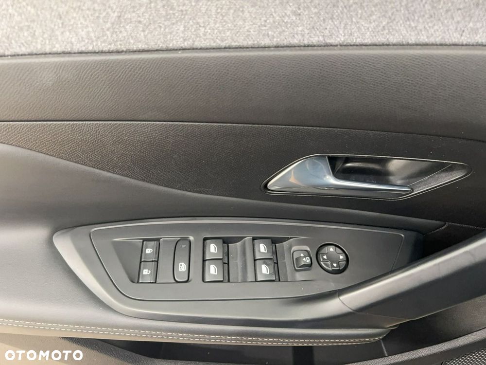 Peugeot 308 1.5 BlueHDi Allure Pack S&S EAT8 - 14
